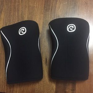 SOLD Rehband Knee Sleeves